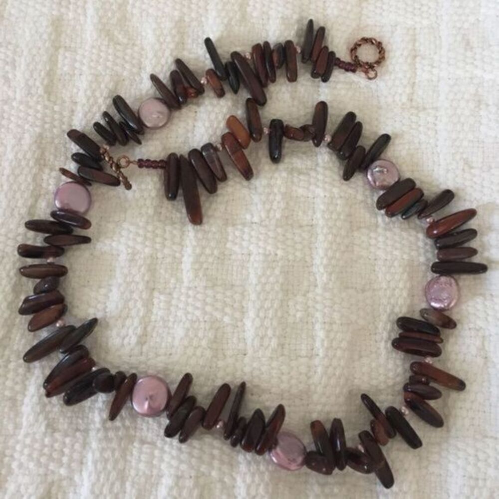 Natural Stone necklace with pearls